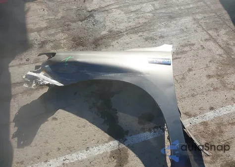 2011 Toyota Tundra Grade 5.7L V8 z USA, uszkodzony, nr VIN 5TFRY5F10BX111705